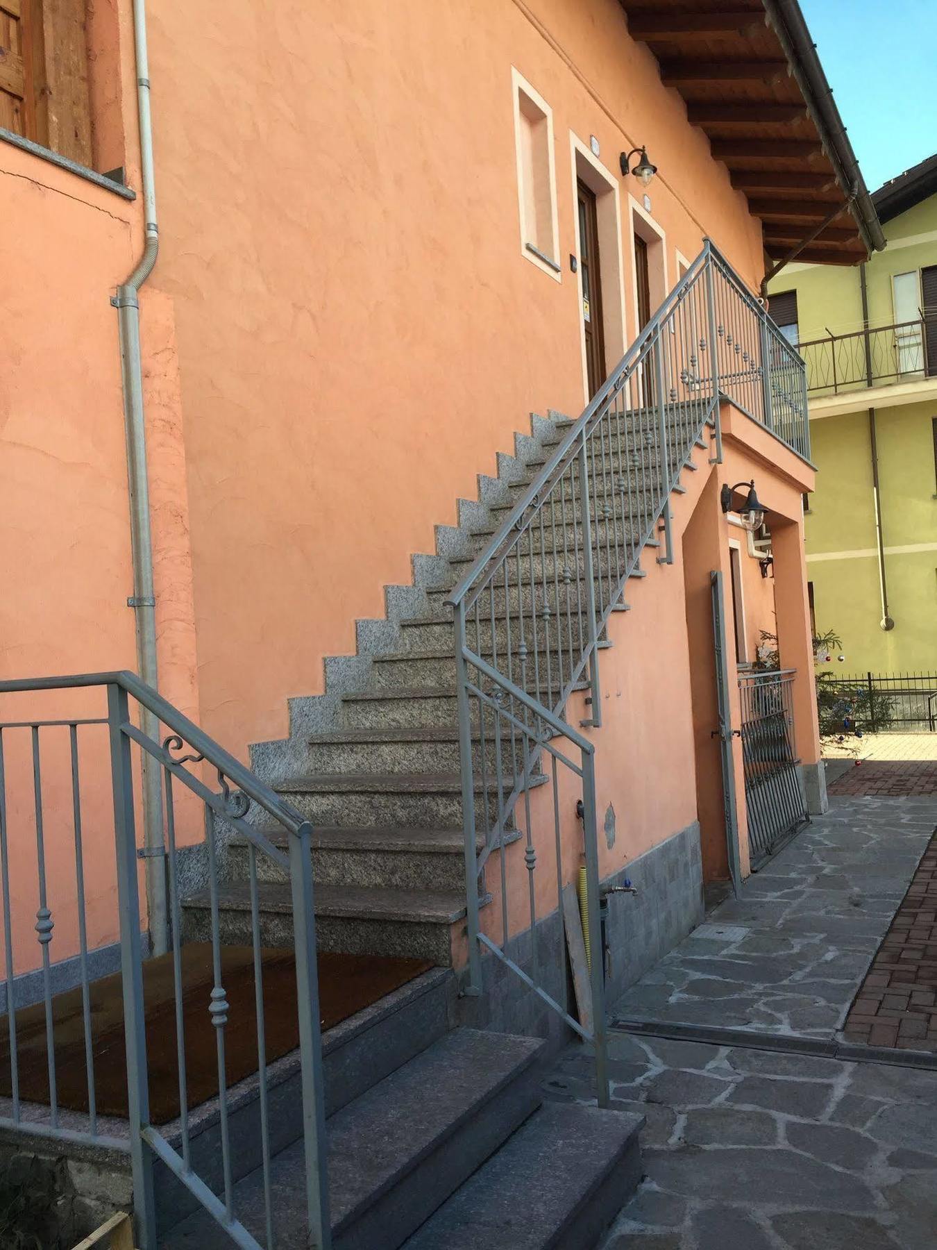 Sottosopra Alps Apartments & Rooms Charvensod Exterior photo